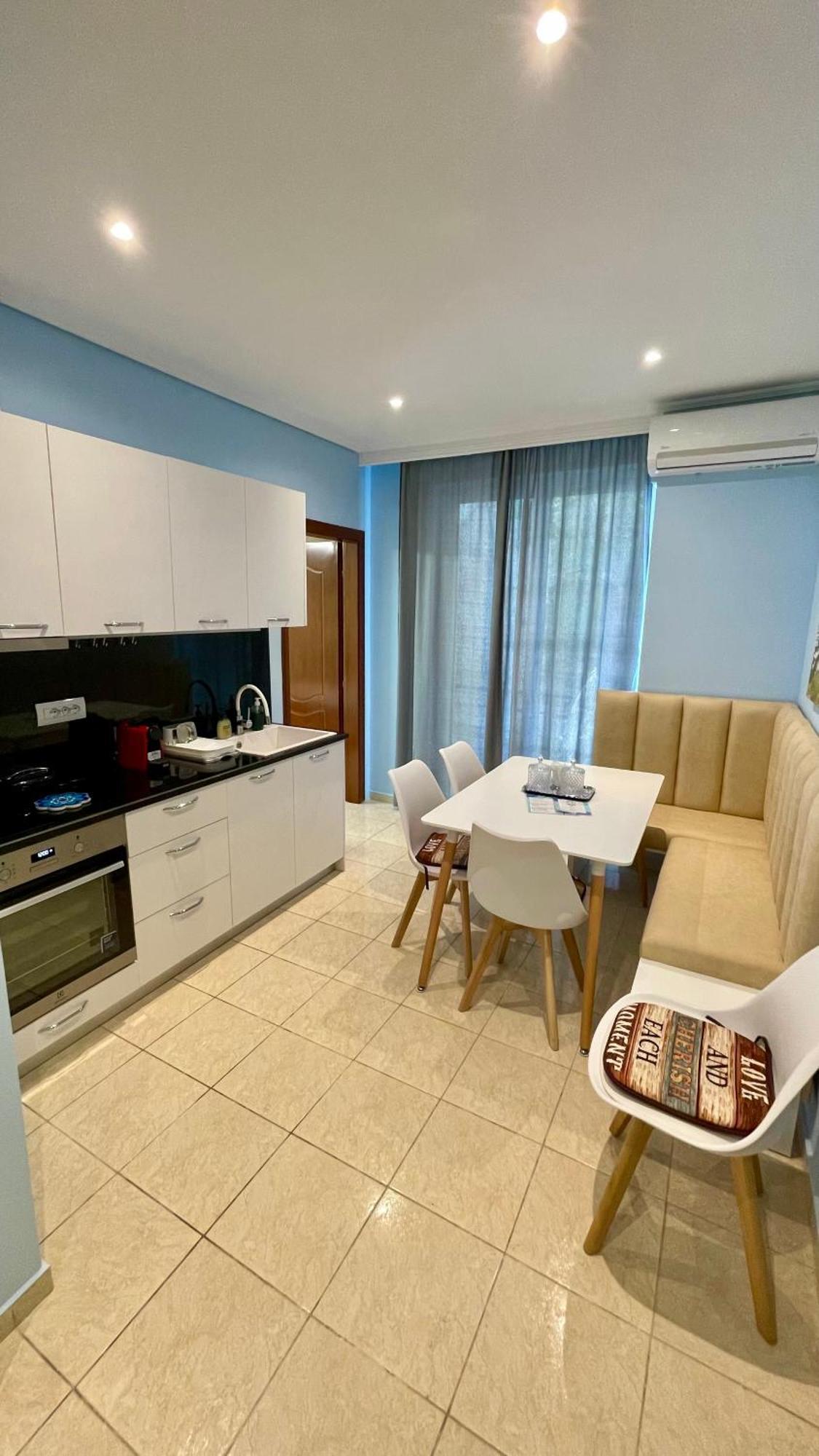 Sea Breeze Apartment Saranda Extérieur photo
